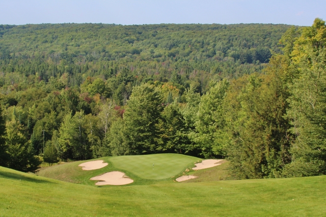 Treetops Resort - Masterpiece golf course - hole 6