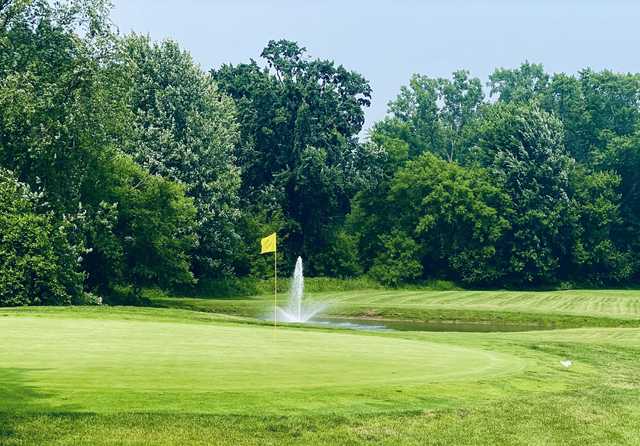 Bee Tee Golf Course in Macomb Bee Tee Golf Course in Macomb