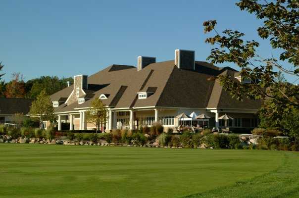 Estates at Twin Lakes Golf Club in Oakland Estates at Twin Lakes Golf Club in Oakland