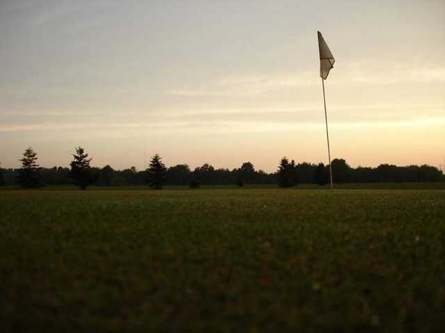 Red Nine at Hickory Ridge Golf Course in Galesburg Red Nine at Hickory Ridge Golf Course in Galesburg
