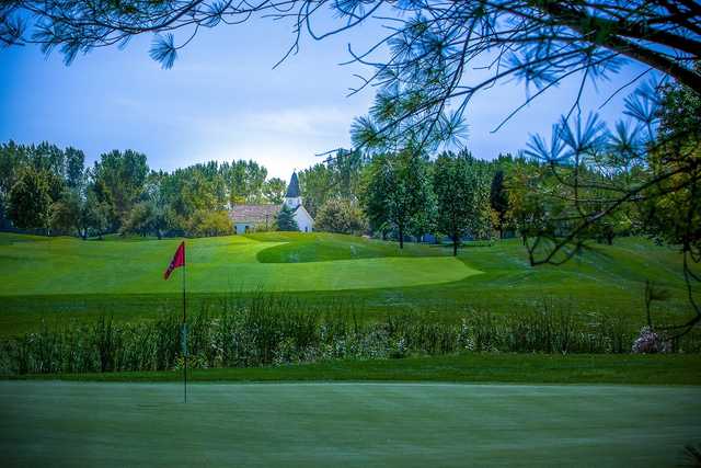 Apple Mountain Golf Course in Freeland Apple Mountain Golf Course in Freeland