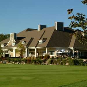 Twin Lakes GC: clubhouse