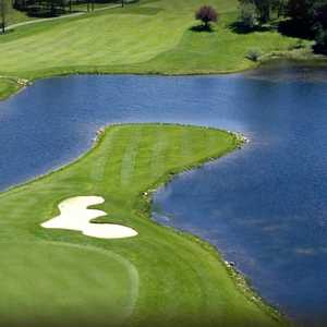 Metamora G & CC: aerial view