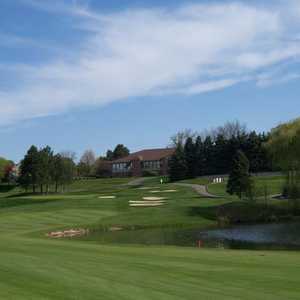 Wabeek CC: #18 & clubhouse